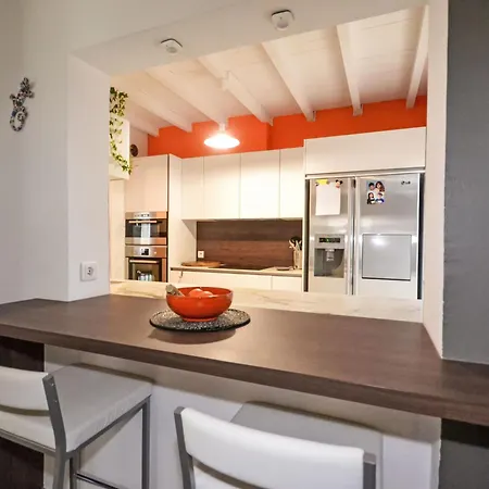 Holiday home Luberon Vidauque - Cvn140 By Interhome
